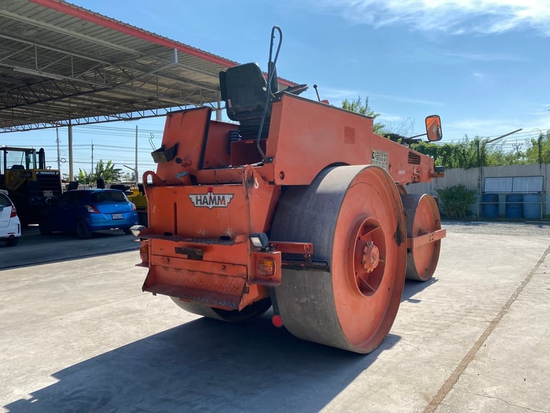 รถบด 3ล้อเหล็ก   HAMM  HW90-10 รถบด หนัก 10ตัน  รถเก่านอกนำเข้า ติดต่อ Line jiraroj2909