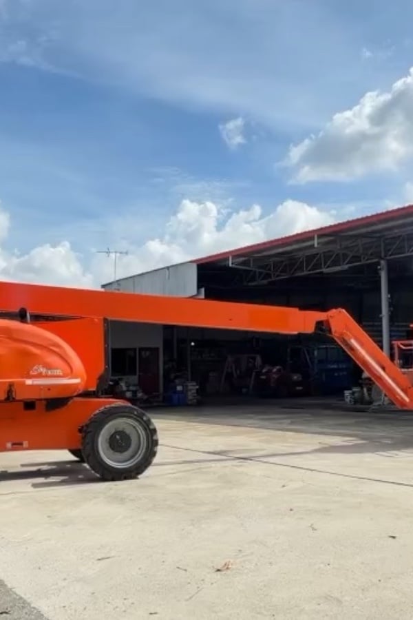 ขายรถกระเช้าบูม JLG 800AJ ความสูง 24.4 เมตร รถเก่านอก ติดต่อ Line jiraroj2909 ขายรถกระเช้าบูม JLG 800AJ ความสูง 24.4 เมตร รถเก่านอก ติดต่อ Line jiraroj2909