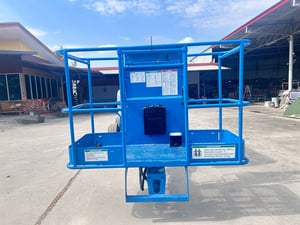 ขายรถกระเช้าไฟฟ้าบูมลิฟท์ GENIE  Z45-25 ความสูง 13.8 เมตร รถเก่านอก ติดต่อ Line jiraroj2909