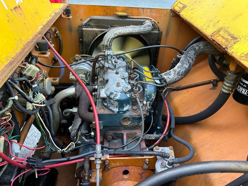 รถบด SAKAI TG25 ขนาด 2.5 ตัน รถเก่านอกนำเข้า  ติดต่อ   Line  jiraroj2909