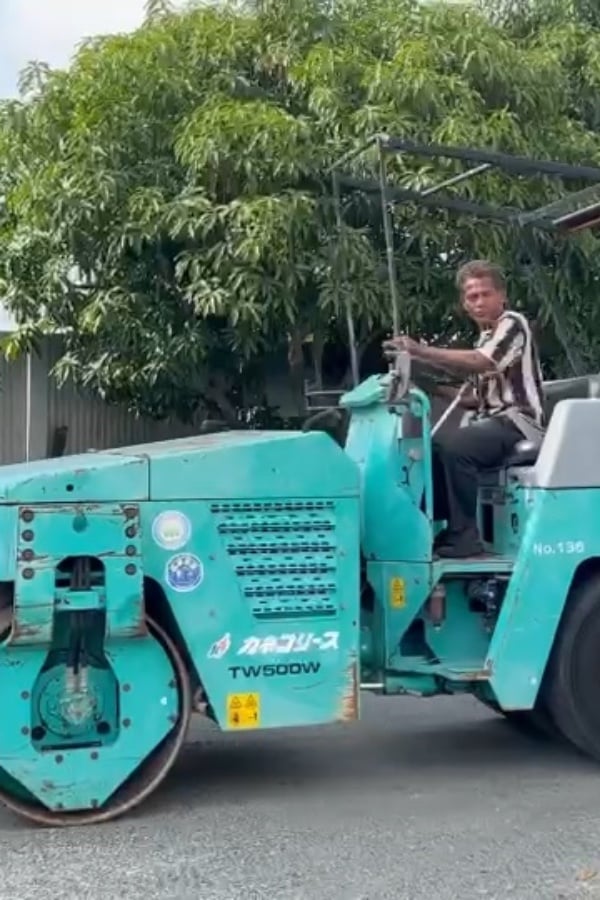 รถบด SAKAI  TW500W-1 รถเก่านอก พร้อมใช้งาน ติดต่อ Line jiraroj2909