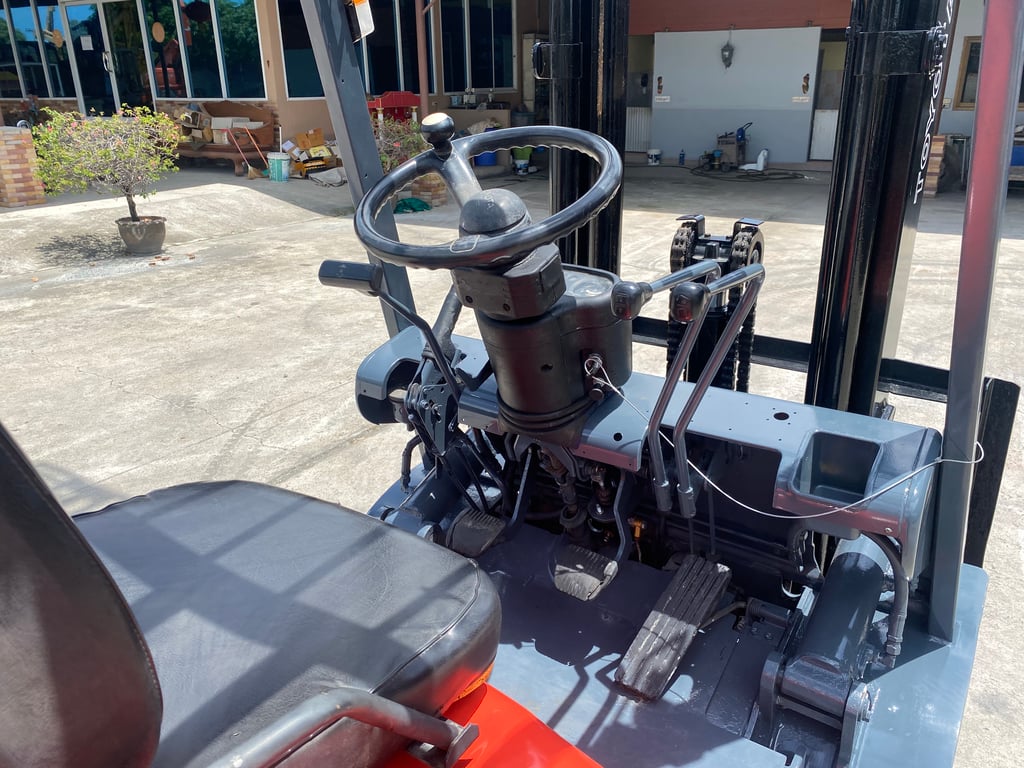 รถฟอร์คลิฟท์ TOYOTA 6FD25 ยก 2.5 ตัน เสาสูง 3เมตร เกียร์ออโต้ รถเก่านอก ติดต่อ Line jiraroj2909 รถฟอร์คลิฟท์ TOYOTA 6FD25 ยก 2.5 ตัน เสาสูง 3เมตร เกียร์ออโต้ รถเก่านอก ติดต่อ Line jiraroj2909