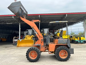 รถตักล้อยาง MITSUBISHI WS300A บุ้งกี๋ 0.5 คิว รถเก่านอกนำเข้า ติดต่อ Line jiraroj2909 รถตักล้อยาง MITSUBISHI WS300A บุ้งกี๋ 0.5 คิว รถเก่านอกนำเข้า ติดต่อ Line jiraroj2909