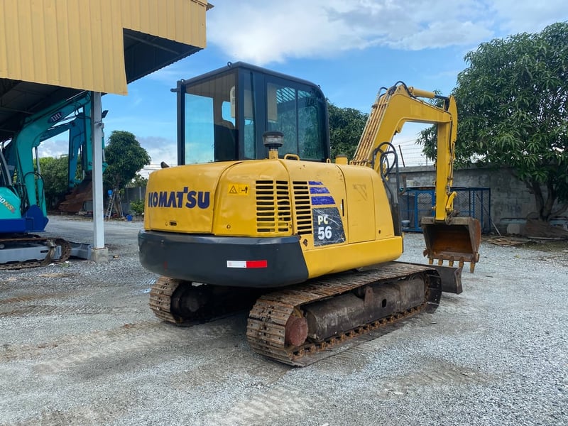 รถแบคโฮ KOMATSU PC56-7 ขนาด 5 ตัน รถเก่านอกนำเข้า ติดต่อ Line: jiraroj2909 รถแบคโฮ KOMATSU PC56-7 ขนาด 5 ตัน รถเก่านอกนำเข้า ติดต่อ Line: jiraroj2909