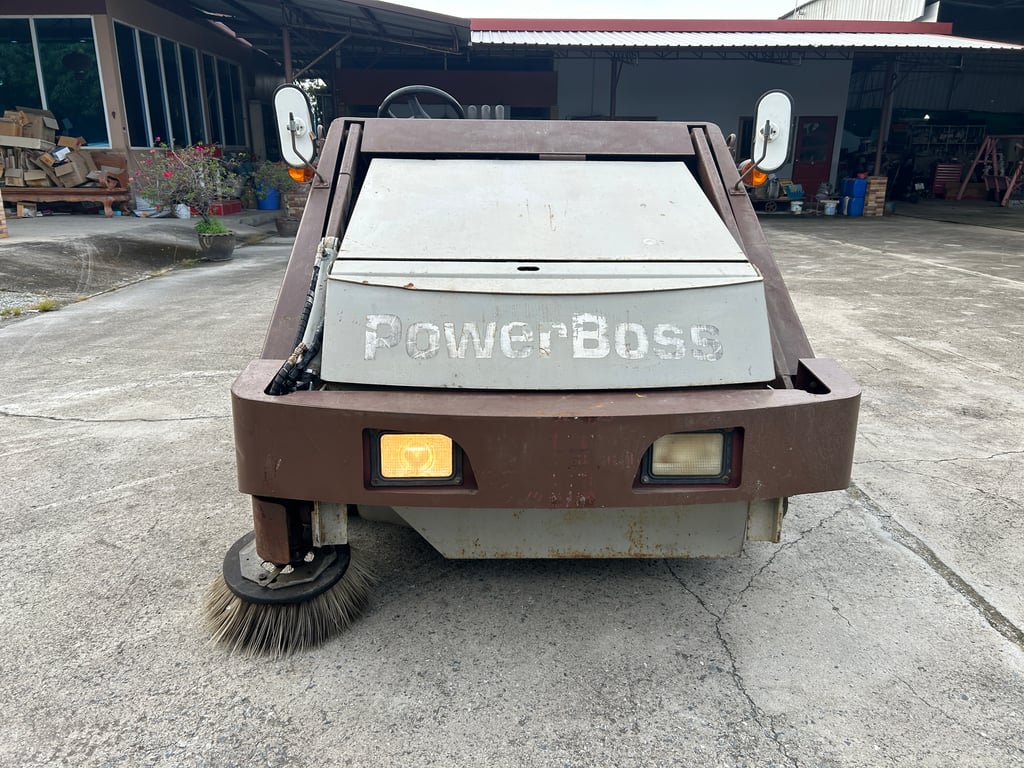 รถกวาดถนนดูดฝุ่น ZAOH AM-9D รถเก่านอกนำเข้า ติดต่อ Line jiraroj2909 รถกวาดถนนดูดฝุ่น ZAOH AM-9D รถเก่านอกนำเข้า ติดต่อ Line jiraroj2909