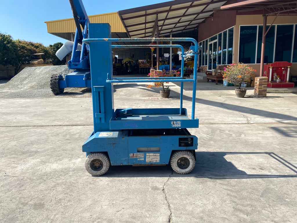 รถกระเช้าไฟฟ้าเสาเดี่ยว 4ล้อ AICHI SV03A ความสูง2.7เมตร รถเก่านอก ติดต่อ Line jiraroj2909 รถกระเช้าไฟฟ้าเสาเดี่ยว 4ล้อ AICHI SV03A ความสูง2.7เมตร รถเก่านอก ติดต่อ Line jiraroj2909