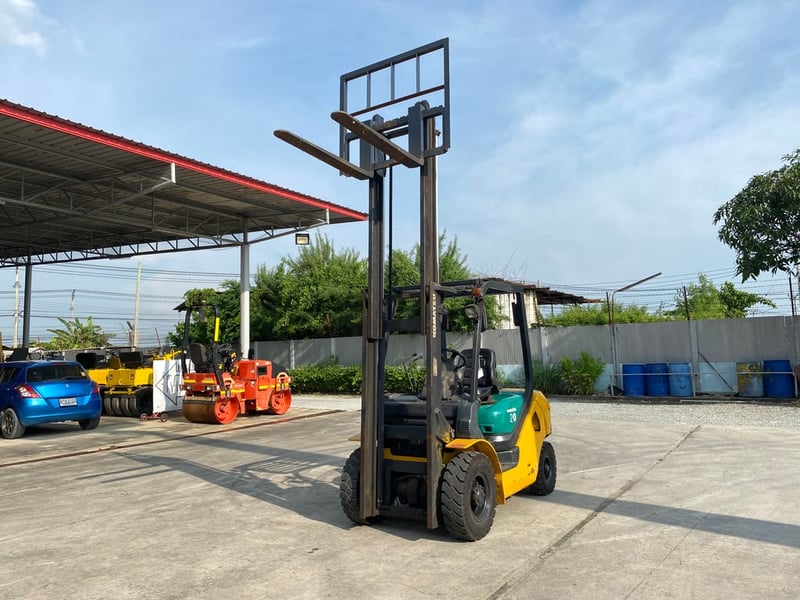 รถฟอร์คลิฟท์ KOMATSU FD20T-16 ยก 2ตัน ยกสูง 3 เมตร ติดต่อ Line jiraroj2909 รถฟอร์คลิฟท์ KOMATSU FD20T-16 ยก 2ตัน ยกสูง 3 เมตร ติดต่อ Line jiraroj2909