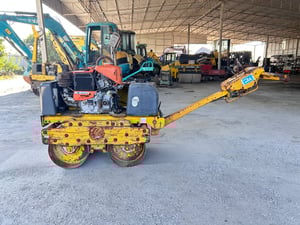 รถบดเดินตาม MEIWA MSR5KM  เก่านอกนำเข้า  ติดต่อ Line  jiraroj2909