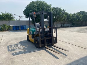 รถฟอร์คลิฟท์ KOMATSU FD25T-14 ยก 2.5ตัน เสาสูง 3 เมตร รถเก่านอก ติดต่อ Line jiraroj2909 รถฟอร์คลิฟท์ KOMATSU FD25T-14 ยก 2.5ตัน เสาสูง 3 เมตร รถเก่านอก ติดต่อ Line jiraroj2909