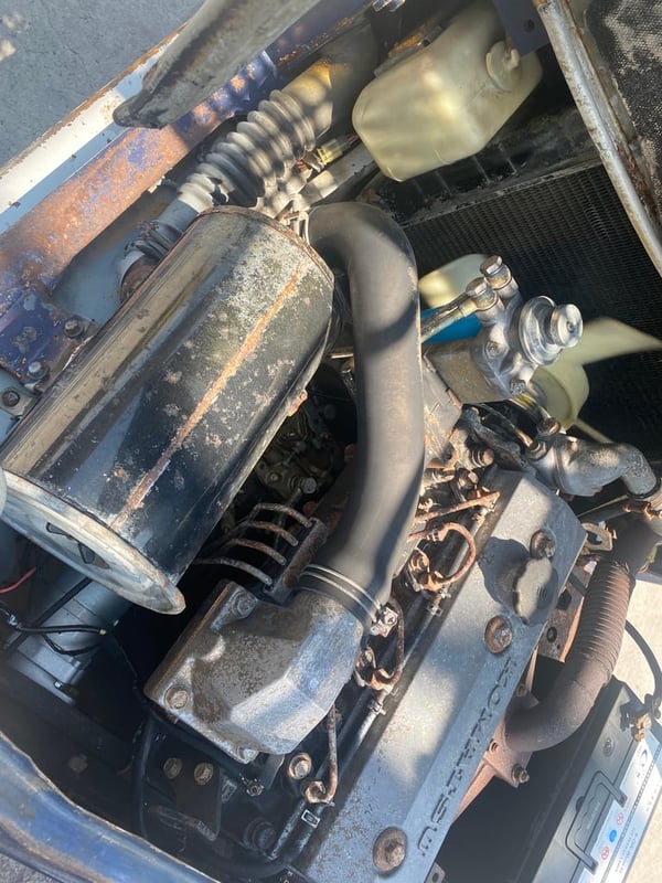 รถฟอร์คลิฟท์ KOMATSU  FD25-11 ยก 2.5 ตัน ยกสูง 4 เมตร งาหมุน    ติดต่อ Line jiraroj2909