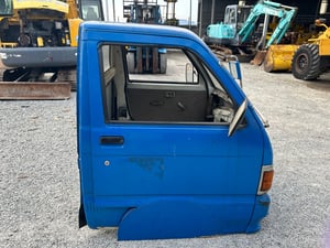 ขายโครงหัวเก๋ง ติดต่อ  Line  jiraroj2909