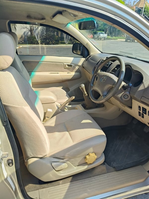 ปี 2007 Toyota Vigo Cab 2.5 G