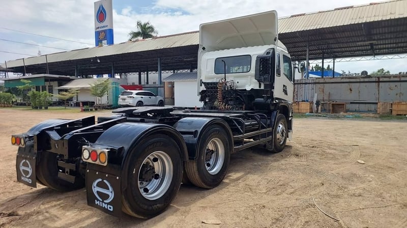 HINO FM 320แรงม้า รถบรรทุก 10ล้อ หัวลาก เฉพาะหัว ปี2007 เลขไมล์น้อยกว่า 800,000 กม.