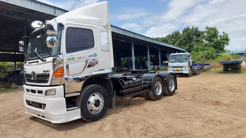 HINO FM 320แรงม้า รถบรรทุก 10ล้อ หัวลาก เฉพาะหัว ปี2007 เลขไมล์น้อยกว่า 800,000 กม.