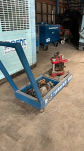 เครื่องบากมุมเหล็กแผ่น