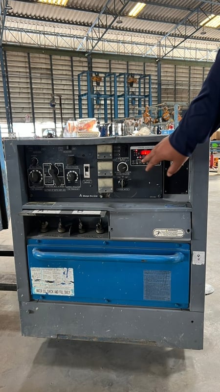 เครื่องเชื่อมมือสอง 