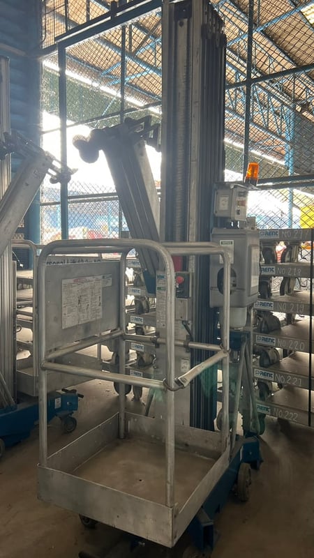 รถกระเช้าส่วนบุคคลมือสอง