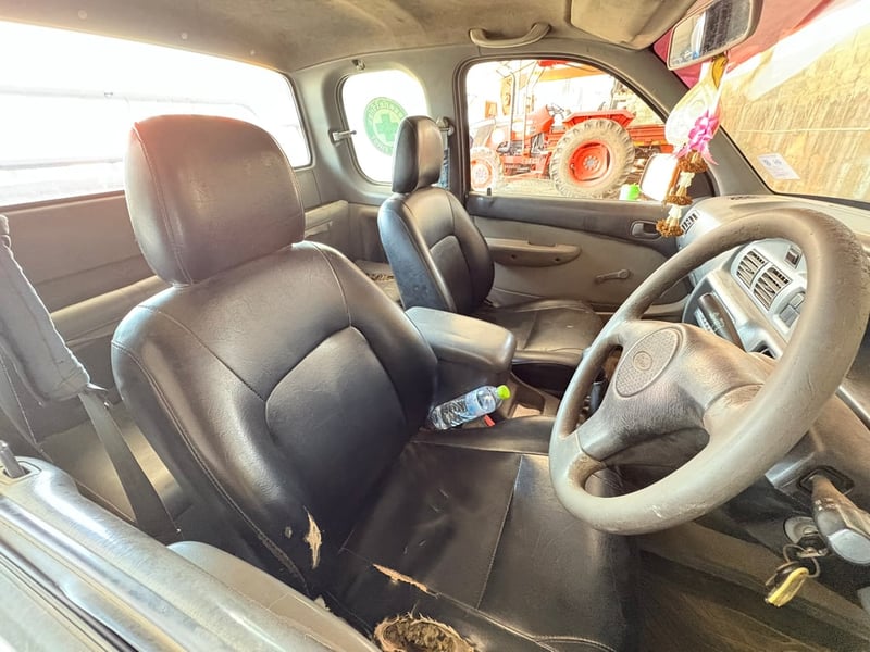 ขายด่วน Ford Ranger 2500ซีซี โฉมปี2005 (062-4895233)