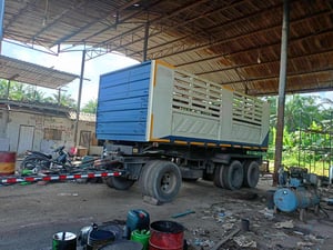 ISUZU FXZ320 สิบล้อพ่วงแม่ลูก ปี2007 (สนใจโทร: 065-5768216) ISUZU FXZ320 สิบล้อพ่วงแม่ลูก ปี2007 (สนใจโทร: 065-5768216)