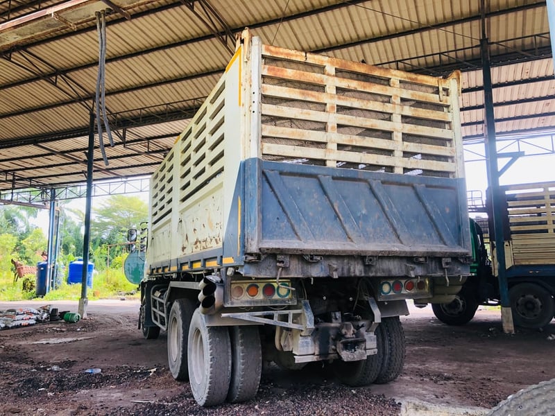 ISUZU FXZ320 สิบล้อพ่วงแม่ลูก ปี2007 (สนใจโทร: 065-5768216) ISUZU FXZ320 สิบล้อพ่วงแม่ลูก ปี2007 (สนใจโทร: 065-5768216)