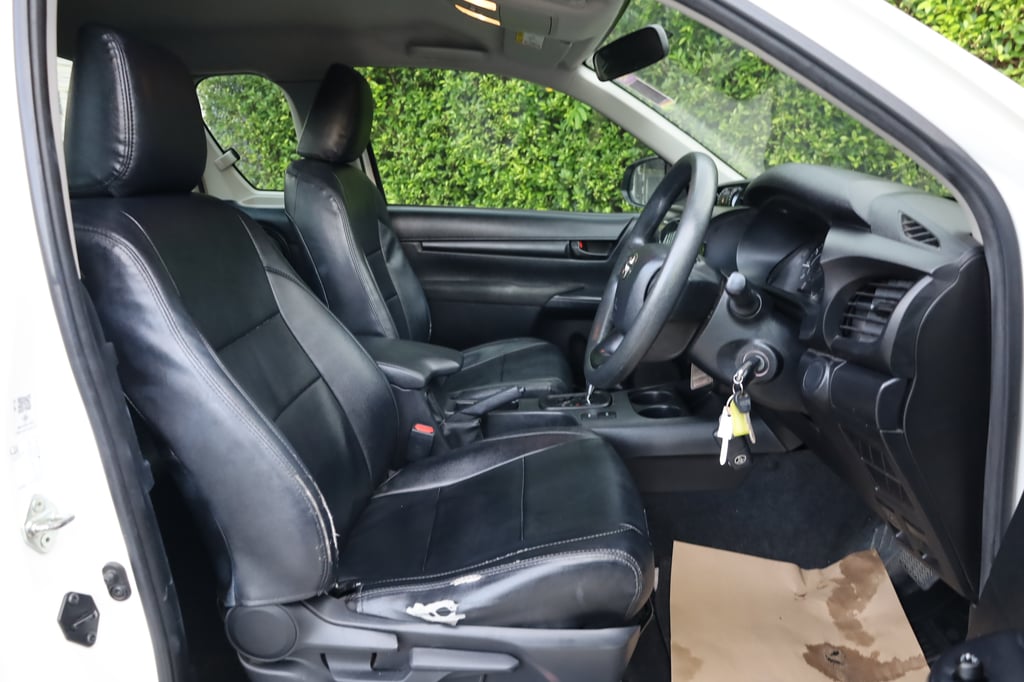 2022 TOYOTA REVO SMARTCAB 2.4 ENTRY Z EDITION AUTO 2022 TOYOTA REVO SMARTCAB 2.4 ENTRY Z EDITION AUTO