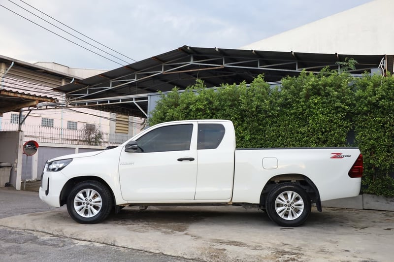 2022 TOYOTA REVO SMARTCAB 2.4 ENTRY Z EDITION AUTO