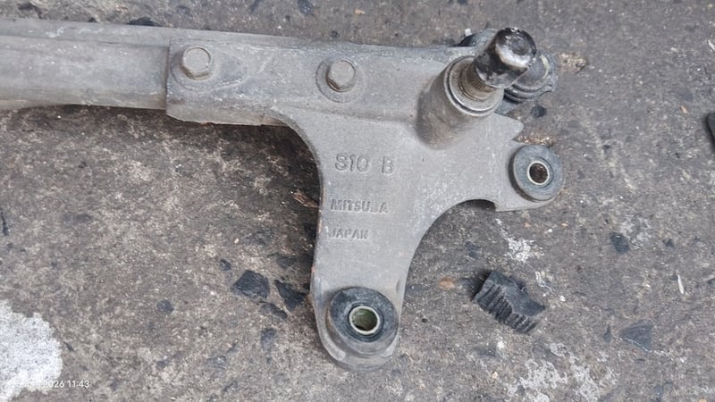 ชุดมอเตอร์ปัดน้ำฝน CRV กับติดรถ 3 ประตู EG ชุดมอเตอร์ปัดน้ำฝน CRV กับติดรถ 3 ประตู EG