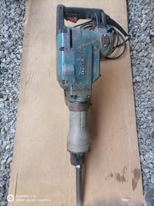 สกัดไฟฟ้ามือสอง Makita รุ่น mh 1306