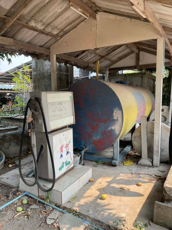 ขายถังน้ำมัน 9000 ลิตรพร้อมหัวจ่าย