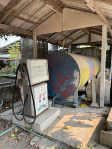 ขายถังน้ำมัน 9000 ลิตรพร้อมหัวจ่าย