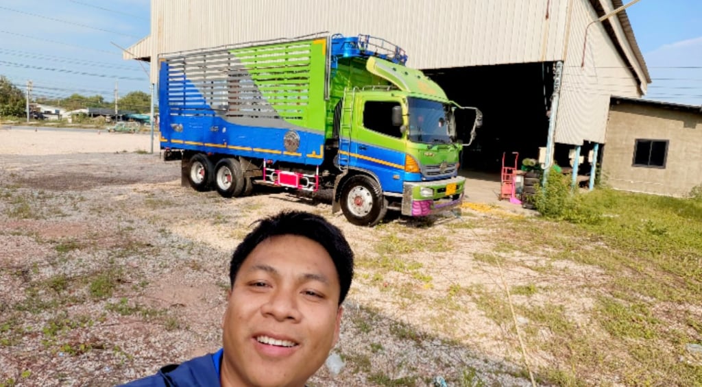 HINO MEGA FL1J HINO MEGA FL1J