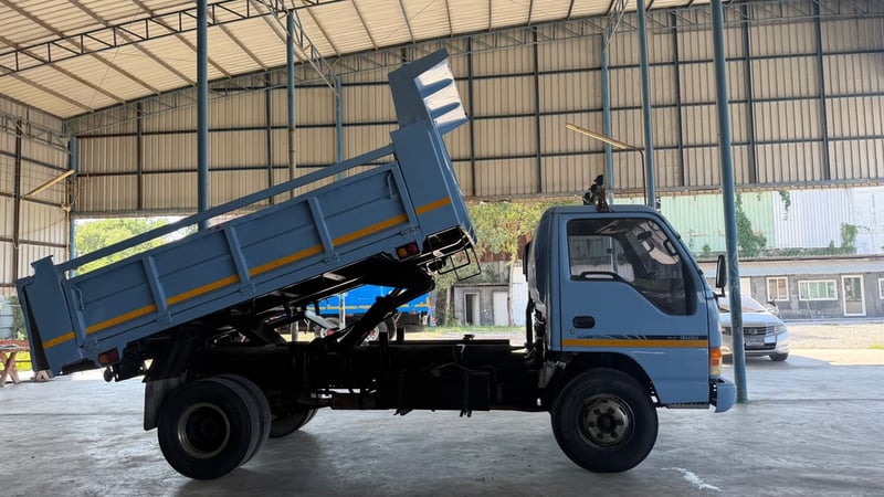 NPR120แรงดั้มสามมิตร