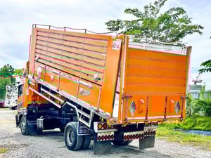 HINO FC 175แรงม้า รถบรรทุก 6ล้อ ดั้มพ์ ปี2023