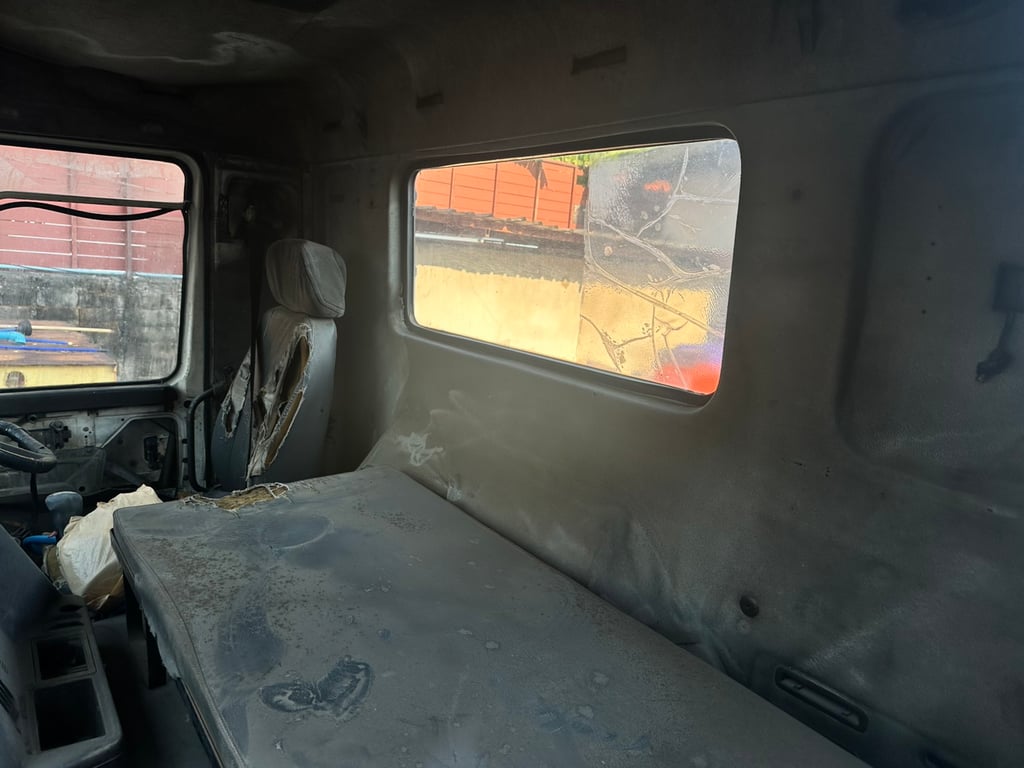 VOLVO FL10 รถบรรทุก หัวลาก 6ล้อ หัวลาก เฉพาะหัว ปี1999