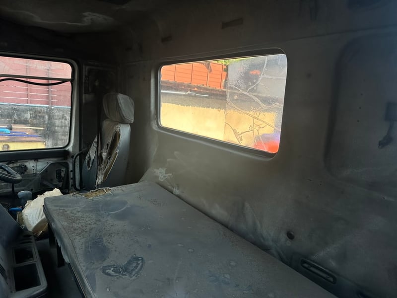 VOLVO FL10 รถบรรทุก หัวลาก 6ล้อ หัวลาก เฉพาะหัว ปี1999