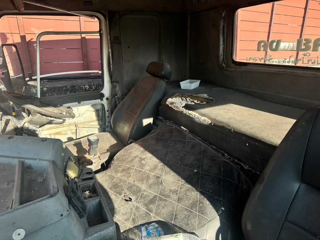 VOLVO FL10 รถบรรทุก หัวลาก 6ล้อ หัวลาก เฉพาะหัว ปี1995