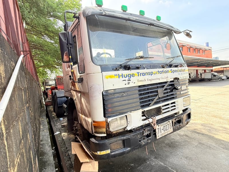 VOLVO FL10 รถบรรทุก หัวลาก 6ล้อ หัวลาก เฉพาะหัว ปี1995