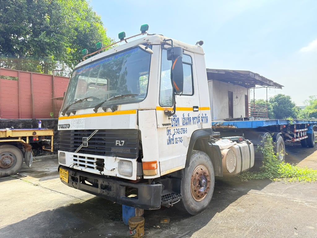 VOLVO FL7 รถบรรทุก หัวลาก 6ล้อ หัวลาก เฉพาะหัว