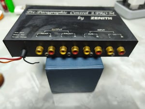 ปรีแอมป์ควบคุมเสียงรถยนต์ Zenith Pre-Audio ปรีแอมป์ควบคุมเสียงรถยนต์ Zenith Pre-Audio