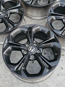 ล้อแม็กป้ายแดง Honda Civic FE RS  ขอบ 17 สีดำ กว้าง 7 นิ้ว 5รู114 ET45