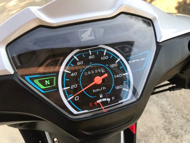 ฮอนด้าเวฟLED110i หัวฉีดสตาร์ทมือ รถบ้าน ปี2023 รถสภาพใหม่ป้ายแดงมือเดียวเครื่องดีแน่นๆสีเดิมทั้งคัน ฮอนด้าเวฟLED110i หัวฉีดสตาร์ทมือ รถบ้าน ปี2023 รถสภาพใหม่ป้ายแดงมือเดียวเครื่องดีแน่นๆสีเดิมทั้งคัน