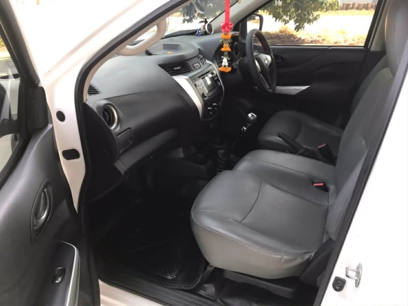 รถบ้านใช้เอง รถบ้านใช้เอง