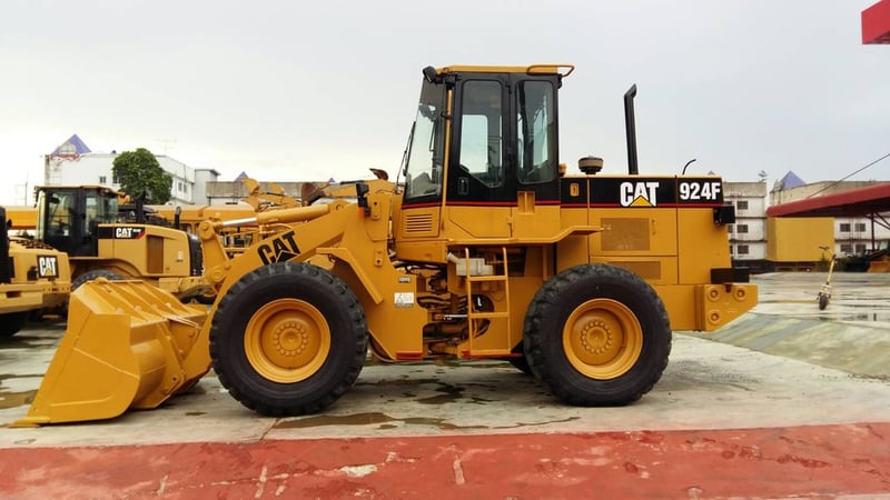 ขายรถตัก  CAT  924F  พร้อมใช้งาน