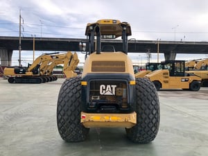 ขายรถบด CAT CS11GC พร้อมใช้งาน