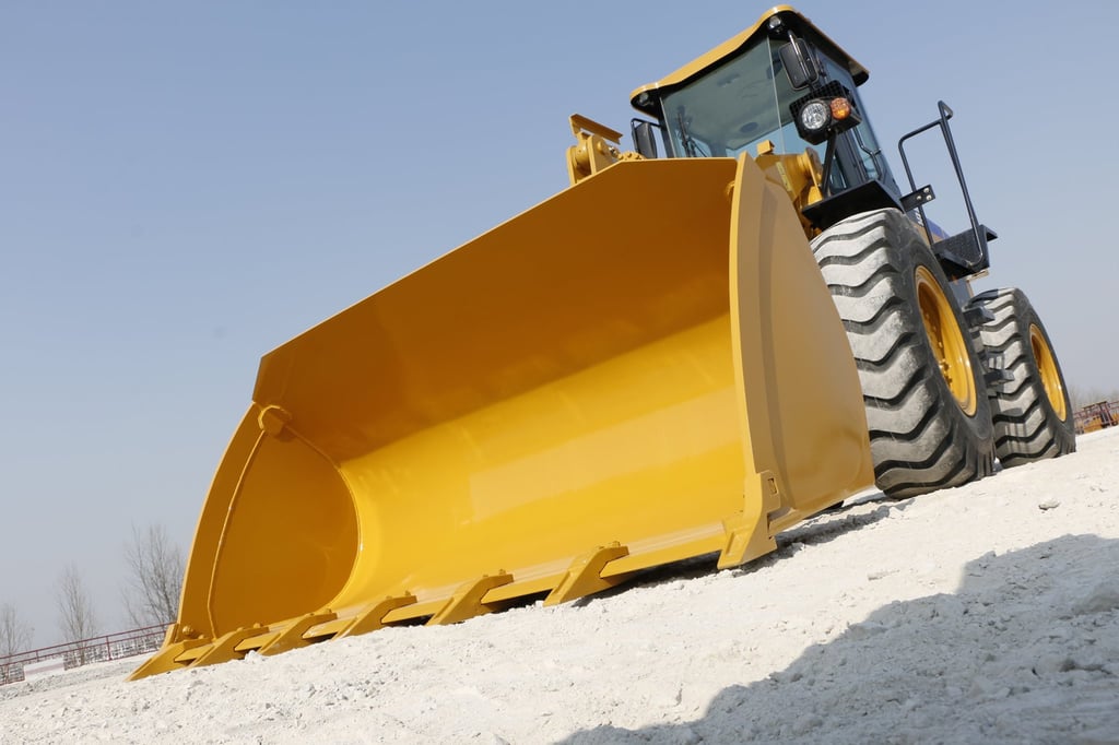 ขายรถตักล้อยาง ยี่ห้อ SEM  รุ่น 636D ขนาดกลาง ผลิตโดยแคทเทอร์พิลลาร์ ขายรถตักล้อยาง ยี่ห้อ SEM  รุ่น 636D ขนาดกลาง ผลิตโดยแคทเทอร์พิลลาร์