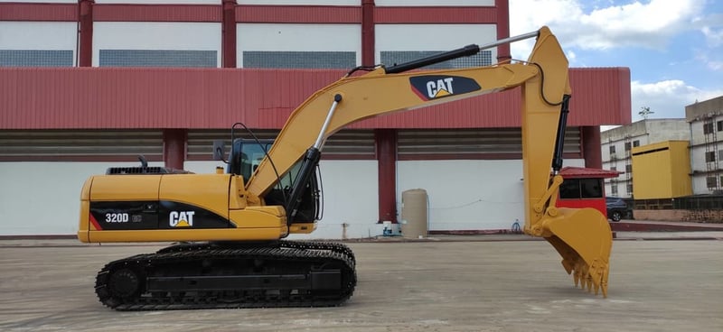 ขายรถขุด  CAT  320D GC  พร้อมใช้งาน