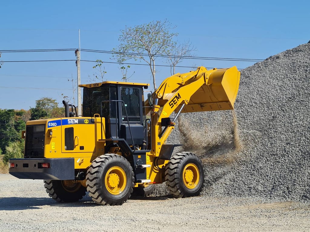 ขายรถตักล้อยาง ยี่ห้อ SEM รุ่น 636D ขนาดกลาง ผลิตโดยแคทเทอร์พิลลาร์ ขายรถตักล้อยาง ยี่ห้อ SEM รุ่น 636D ขนาดกลาง ผลิตโดยแคทเทอร์พิลลาร์