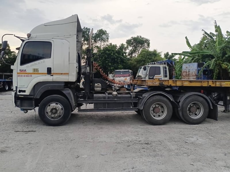 ISUZU GXZ 360แรงม้า รถบรรทุก หัวลาก 10ล้อ รถบรรทุกอื่นๆ ปี2013 ISUZU GXZ 360แรงม้า รถบรรทุก หัวลาก 10ล้อ รถบรรทุกอื่นๆ ปี2013