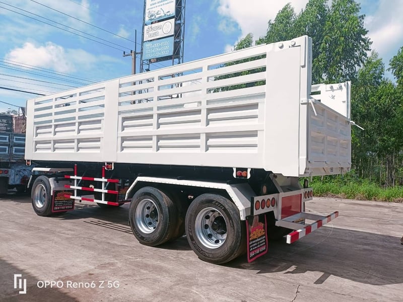 ต้องการขายลูกพ่วง ยกไดเมีข้างเสริม ปี61. ขายตามสภาพ  สภาพทั่วไป ยางเต็ม. สนใจติดต่อ. 0845391041.  080-5507438. 