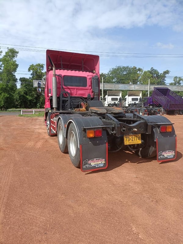 ต้องการขายหัวลากปี 51 hino   สภาพดี คัชชี สวย ยางเต็ม   สนใจติดต่อ   084- 5391041